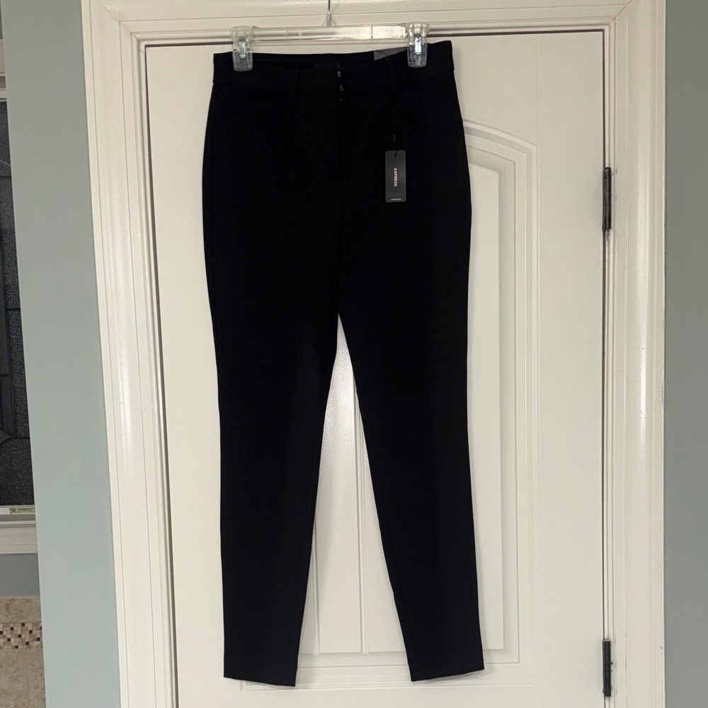 Express Capri’s